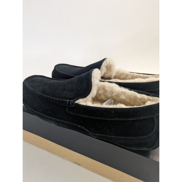 UGG Men\'s Ascot Slipper, Black, 9 US main image 9